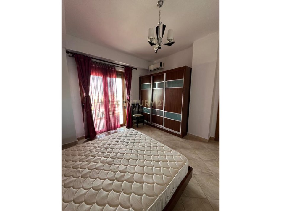 Durres, shitet apartament 1+1 Kati 8, 57 m² 85.000 € (Plazh, Durrës)
