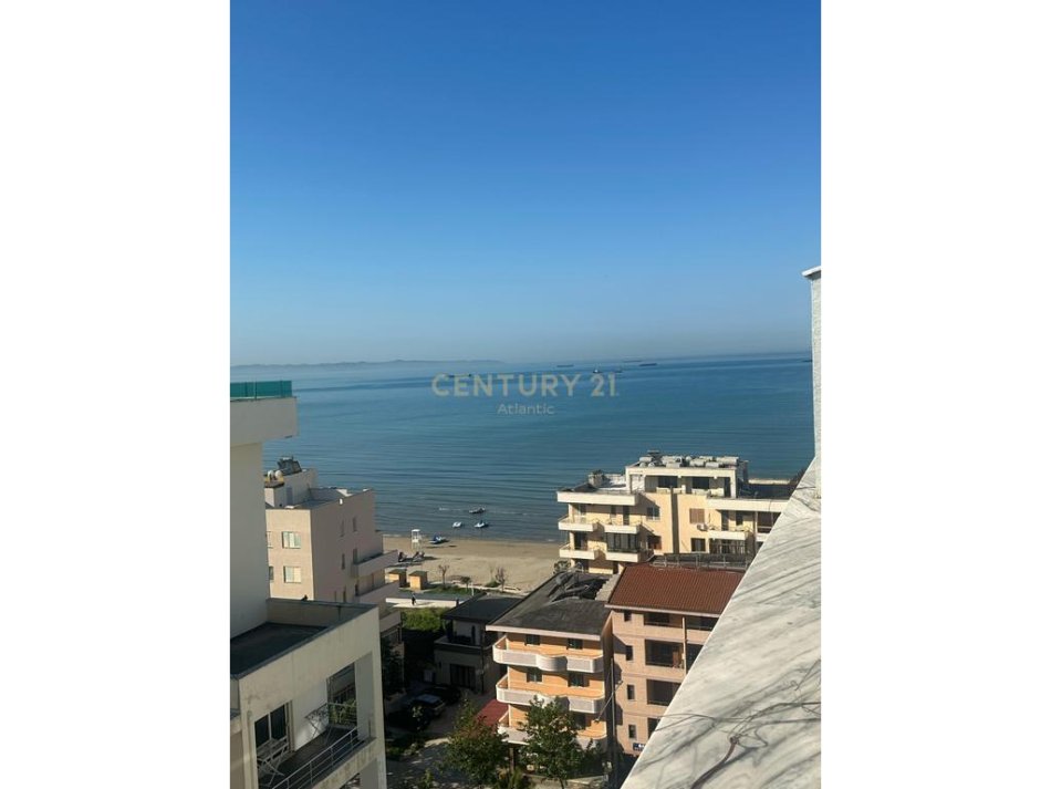 Durres, jepet me qera apartament 1+1 Kati 10, 65 m² 400 € (PLAZH-RROTA E KUQE)