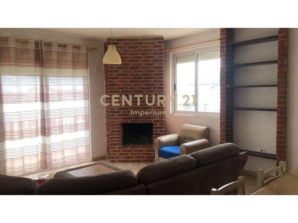 Tirane, shitet apartament 3+1 Kati 8, 105 m² 130.000 € (yzberish)