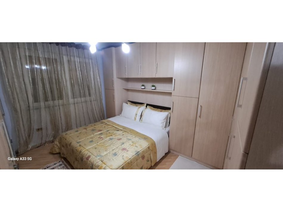 Tirane, jepet me qera apartament 1+1 Kati 3, 51 m² 500 € 