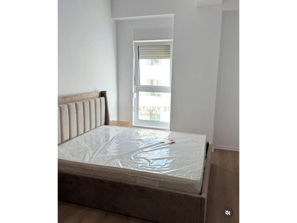 Tirane, jepet me qera apartament 1+1 Kati 5, 60 m² 370 € (Rezidenca Kaimi.)