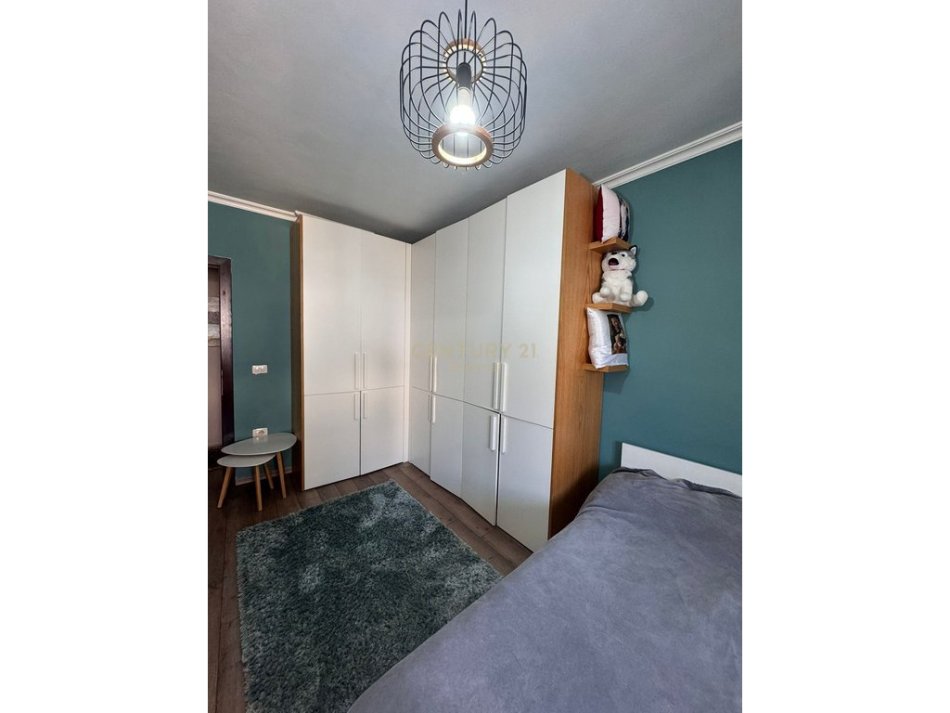 Tirane, shitet apartament 2+1 Kati 3, 104 m² 155.000 € (Fresk)