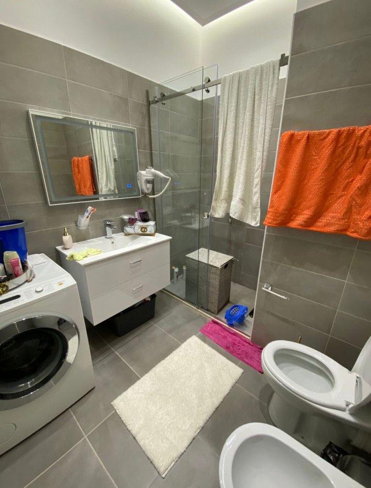 Tirane, jepet me qera apartament 2+1 Kati 1, 70 m² 500 € (rruga pasho hysa)