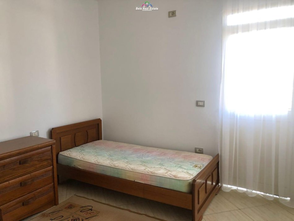 Tirane, shes apartament 2+1 Kati 3, 95 m² 138.000 Euro (Ali Demi)