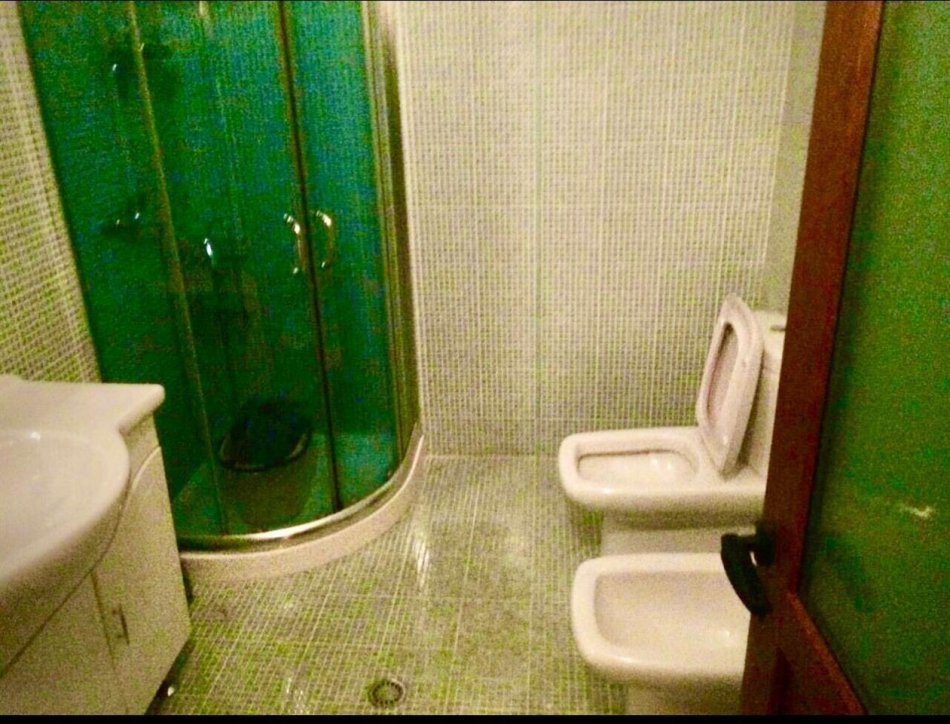 Tirane, shitet Vile 3+1+Ballkon Kati 3, 385 m² 600.000 € (prane Vilave Gjermane)