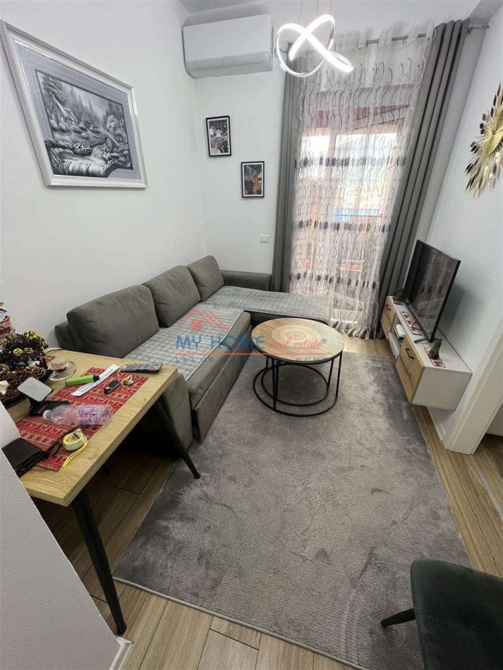 Tirane, shitet apartament 1+1+Ballkon Kati 5, 46 m² 68.900 € (Rruga Pasho Hysa)