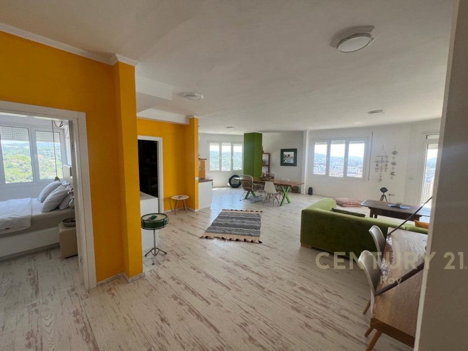 Durres, shitet apartament 1+1 Kati 15, 122 m² 195.000 € (Rruga Lirir)