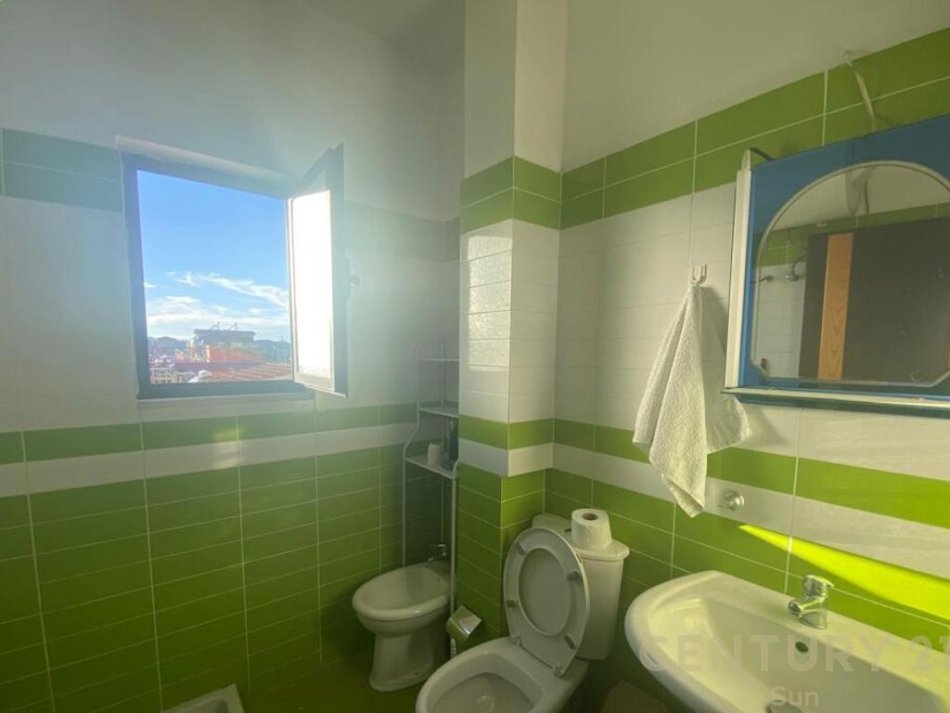 Tirane, shitet apartament 1+1 Kati 2, 66 m² 108.000 € (Selite)