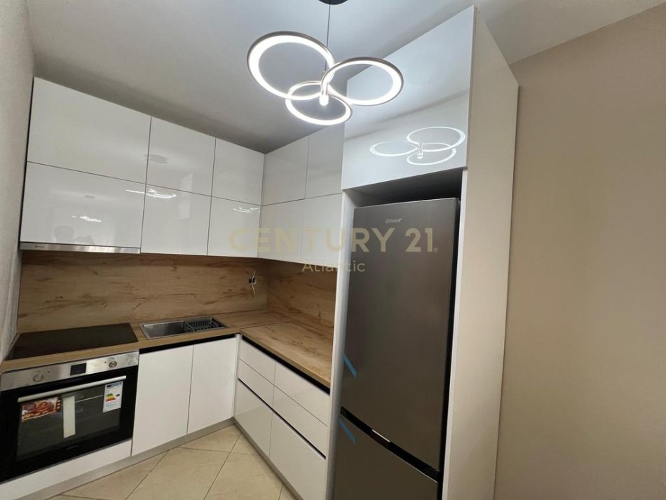 Durres, shitet apartament 2+1 Kati 1, 115 m² 135.000 € (Plazh Hekurudha, Durrës)