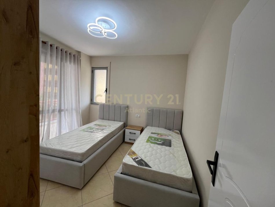 Durres, shitet apartament 2+1 Kati 1, 115 m² 135.000 € (Plazh Hekurudha, Durrës)