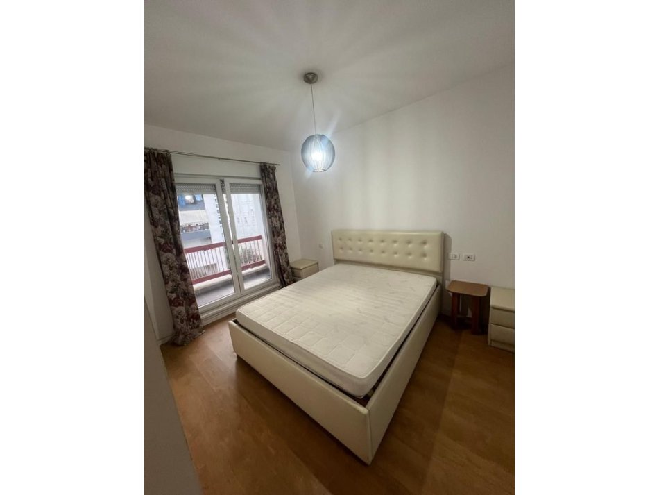 Tirane, shitet apartament 2+1 Kati 3, 90 m² 165.000 € (Kompleksi Magnet)