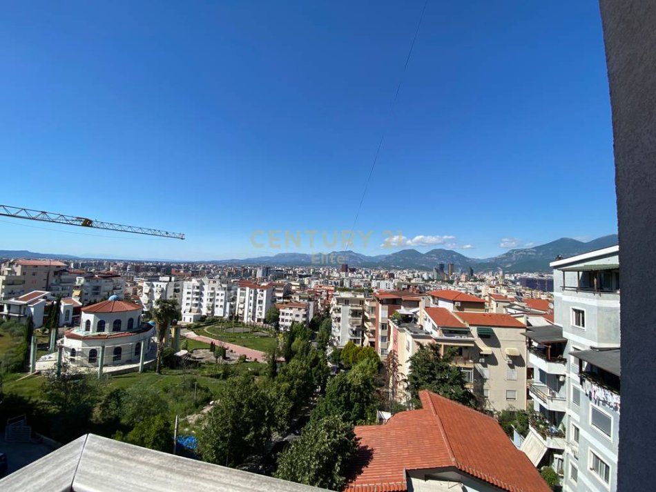 Tirane, jepet me qera apartament 1+1 Kati 4, 73 m² 450 € (Rr.Rrapo Hekali)