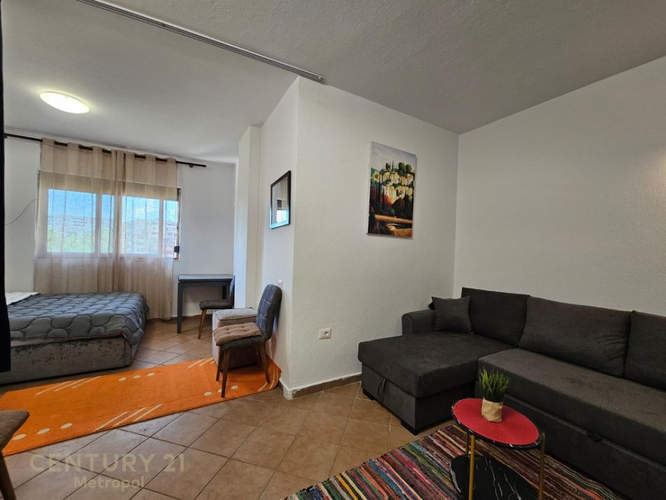 Tirane, jepet me qera apartament 1+1 Kati 4, 73 m² 450 € (Rr.Rrapo Hekali)