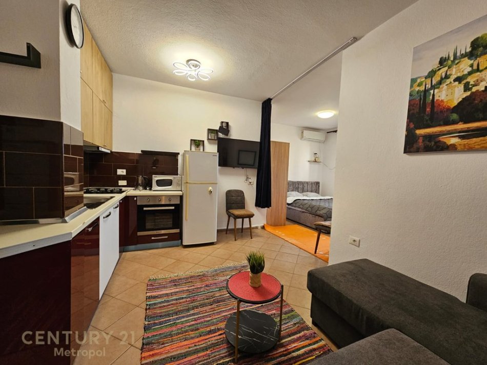 Tirane, jepet me qera apartament 1+1 Kati 4, 73 m² 450 € (Rr.Rrapo Hekali)