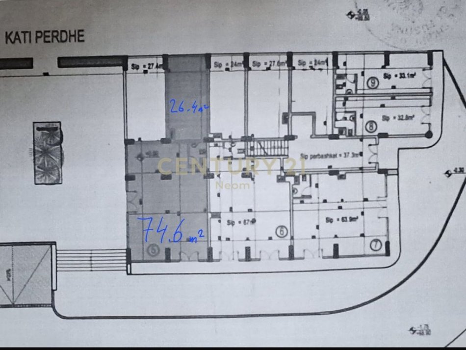 Tirane, jepet me qera ambjent biznesi Kati 0, 100 m² 1.000 € (Liqeni i Thate)