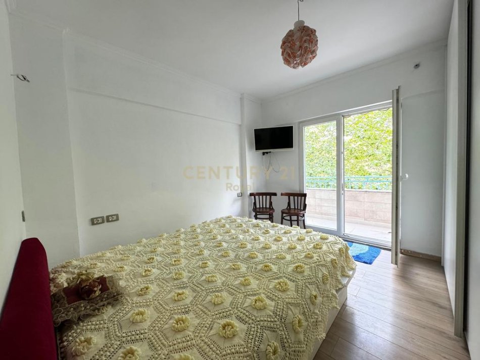 Tirane, shitet apartament 2+1+Ballkon Kati 1, 120 m² 176.500 € 