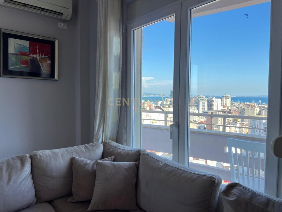 Durres, jepet me qera apartament 2+1 Kati 9, 112 m² 600 € (Gjykata Durres)