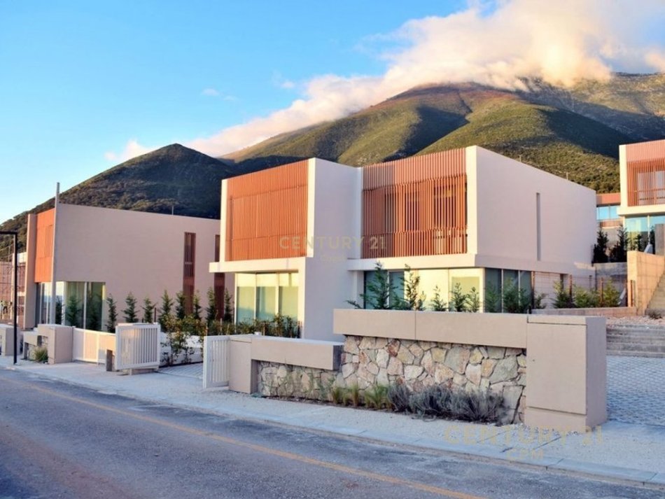 Vlore, shitet apartament+verande | Penthouse 3+1+Ballkon Kati 2, 153 m² 520.000 € (Green coast 1)