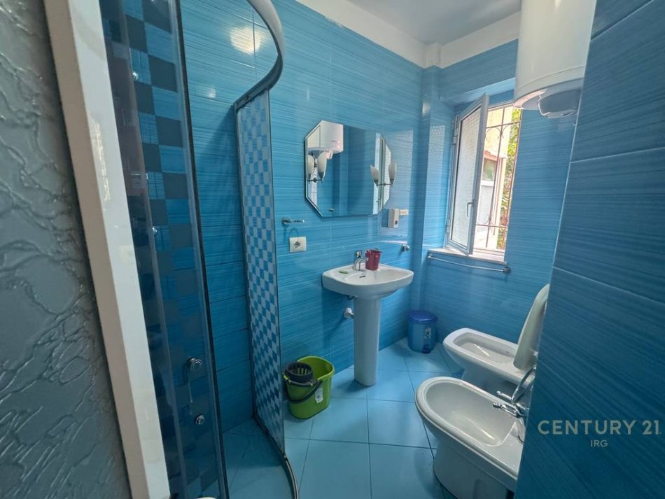 Tirane, shitet apartament 3+1 Kati 3, 95 m² 210.000 € 