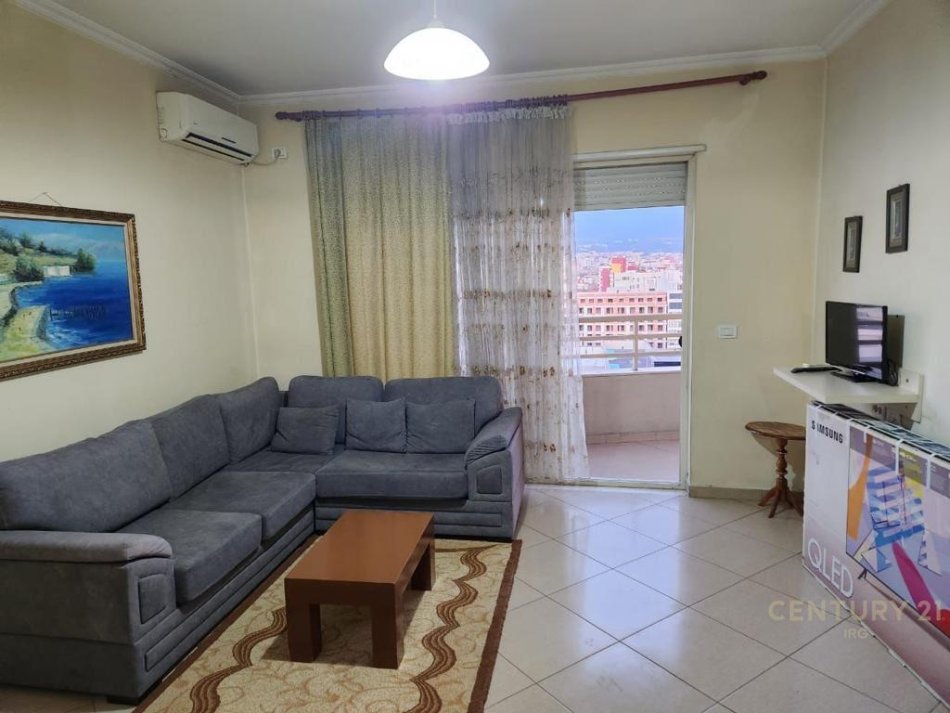 Tirane, jap me qera apartament 2+1+Ballkon Kati 9, 103 m² 600 € 