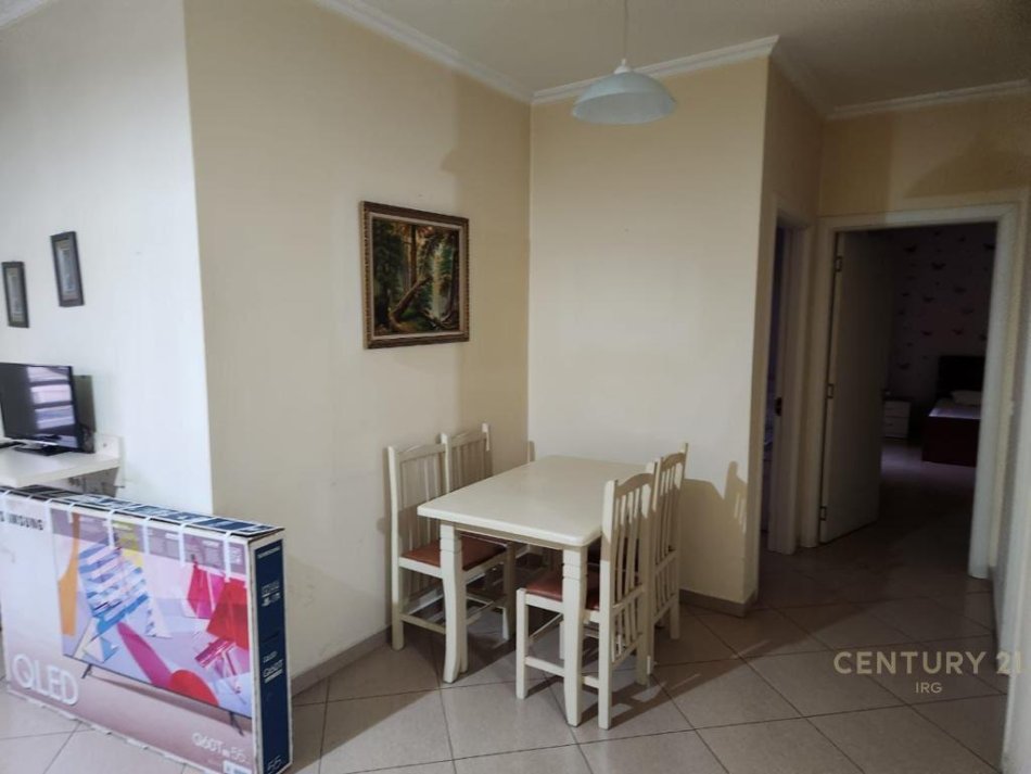 Tirane, jap me qera apartament 2+1+Ballkon Kati 9, 103 m² 600 € 