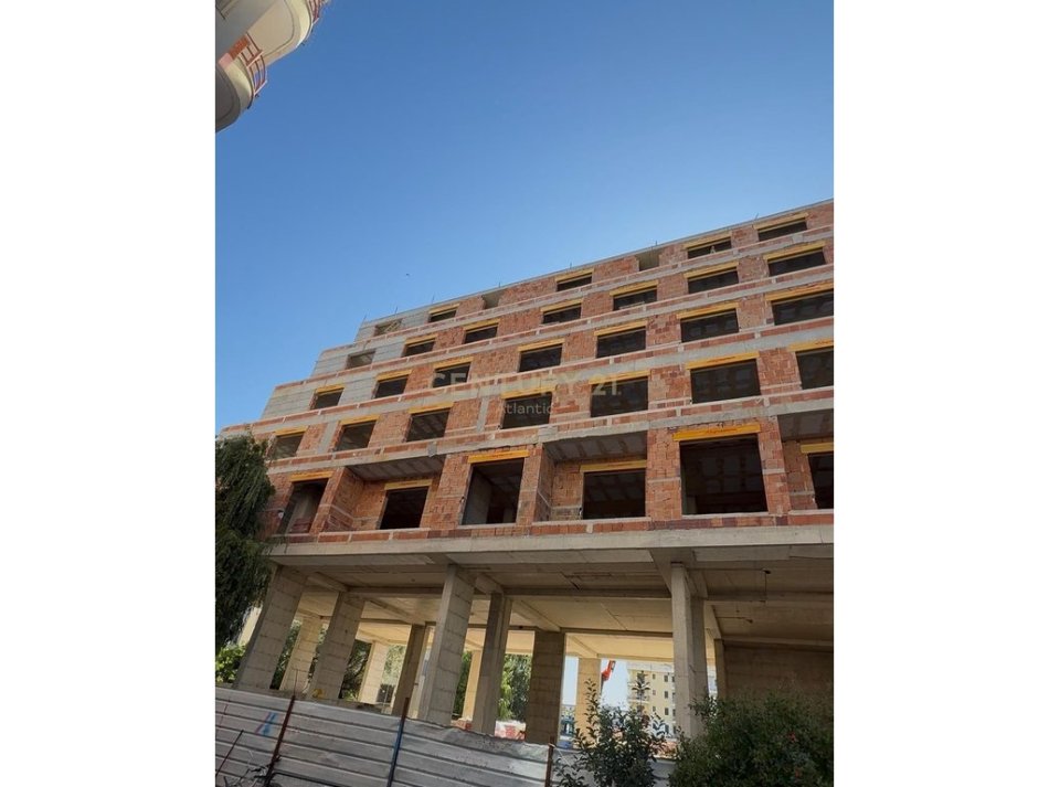 Durres, shitet apartament 2+1 Kati 1, 93 m² 95.000 € (Golem)