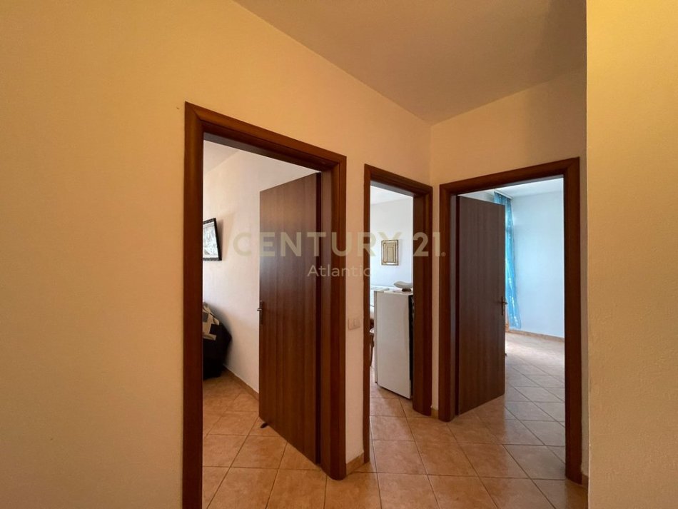 Durres, shitet apartament Kati 5, 150 m² 129.500 € (Ish Rajoni, Durrës!)