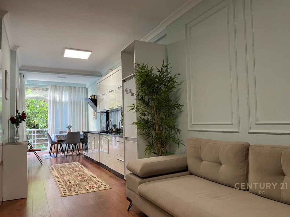 Tirane, shitet apartament 2+1 Kati 2, 88 m² 158.000 € (Rr.Rrapo Hekali)