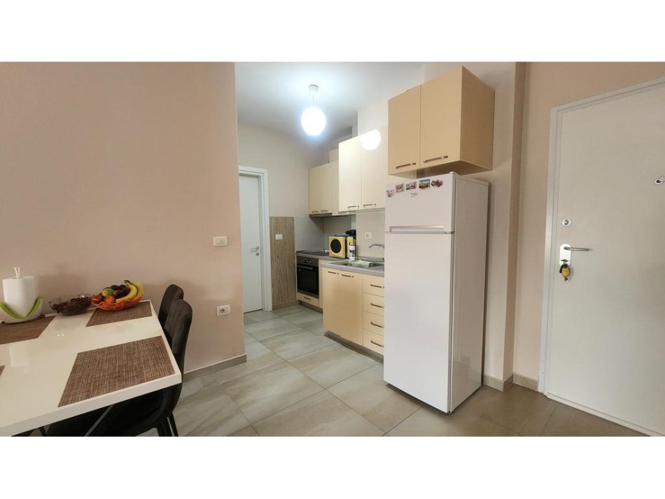 Tirane, shitet apartament 1+1 Kati 5, 59 m² 88.500 € (Darling Rezidence)