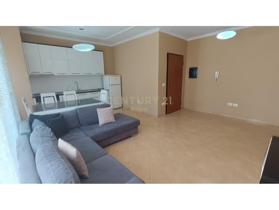 Tirane, shitet apartament 2+1 Kati 4, 96 m² 149.000 € (Rr. Astrit Losha)