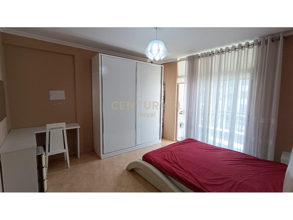 Tirane, shitet apartament 2+1 Kati 4, 96 m² 149.000 € (Rr. Astrit Losha)