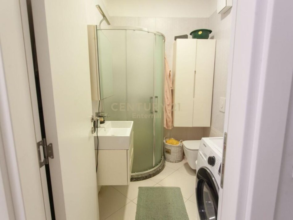 Tirane, jepet me qera apartament 1+1+Ballkon Kati 2, 600 € (tek Pazari i Ri (ndertim i vitit 2020))