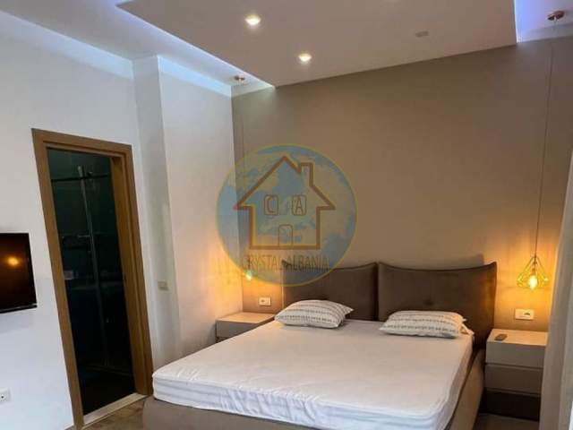 Tirane, shitet apartament 3+1 Kati 3, 150 m² 350.000 Euro (Liqeni,perballe farit)