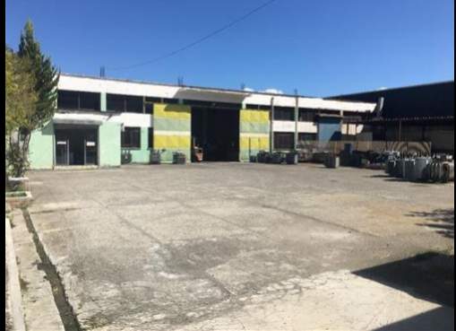 Tirane, jap me qera ambjent biznesi Kati 0, 600 m² 4500 Euro autostradda tirane durres km5