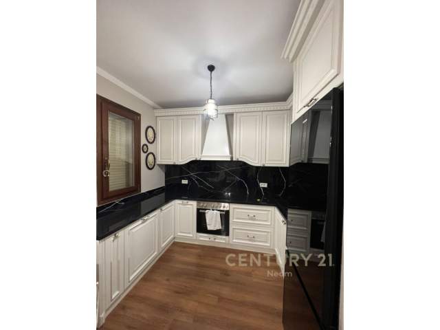 Tirane, jepet me qera 2+1+BLK Kati 2, 103 m² 550 Euro