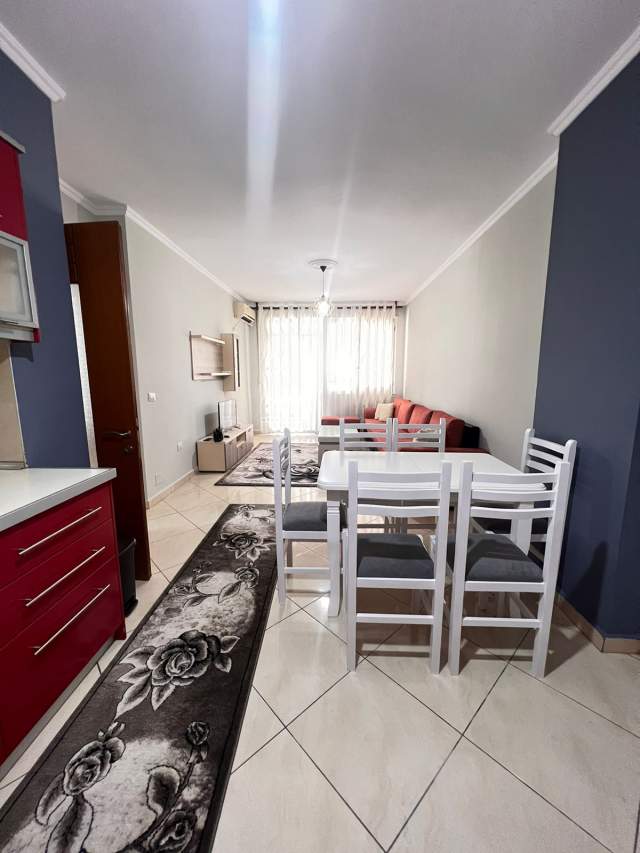 Tirane, jepet me qera apartament 1+1+BLK Kati 5, 70 m² 350 Euro (Teodor Keko)