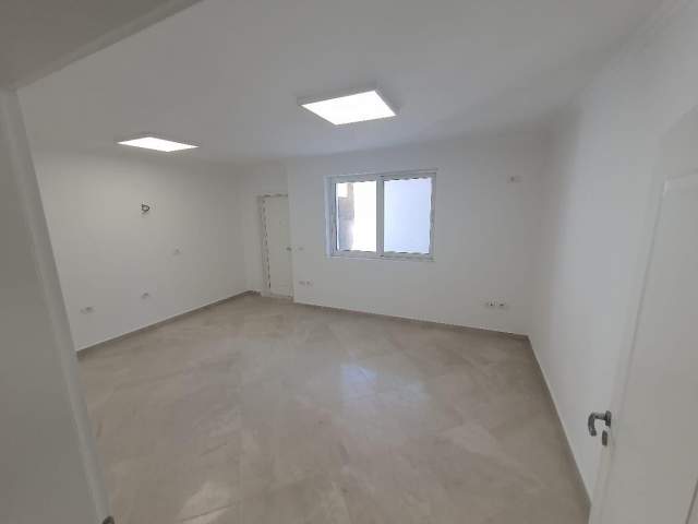 Tirane, jap me qera apartament 2+1+BLK Kati 1, 120 m² 600 Euro (rruga Ibrahim Rugova)