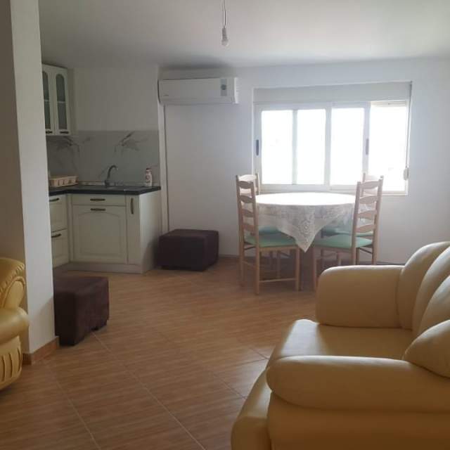 Kavaje, shes apartament 3+1 Kati 4, 83 m² 63.000 Euro (Qerret, Kavaje)