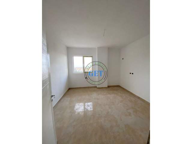 Durres, shitet apartament 2+1 Kati 9, 1.097 m² 70.000 Euro (Spitalle)