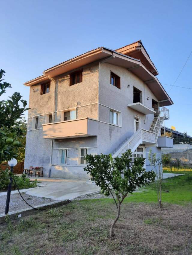 Durres, shes Vile 3 Katshe Kati 0, 120 m² 160.000 Euro (Koxhaze Shijak)