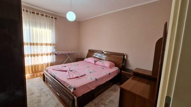 Tirane, jepet me qera apartament 2+1+A+BLK Kati 6, 85 m² 450 Euro (Termnali,Rr.Gramoz Pashko)