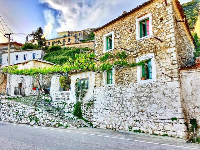 Vuno/Jal, shitet SUPER Vile 2 Katshe 255 m²  (Vuno, Jal) ID: Billion2291