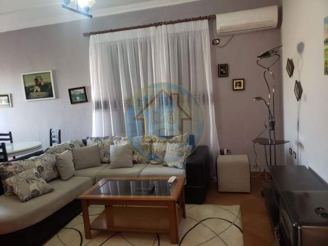 Tirane, jepet me qera shtepi 2+1+A+BLK Kati 2, 100 m² 39.000 Leke (fusha aviacionit)