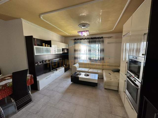 Tirane, shitet apartament 1+1+BLK Kati 3, 73 m² 75.000 Euro Rruga Besim Alla Misto Mame