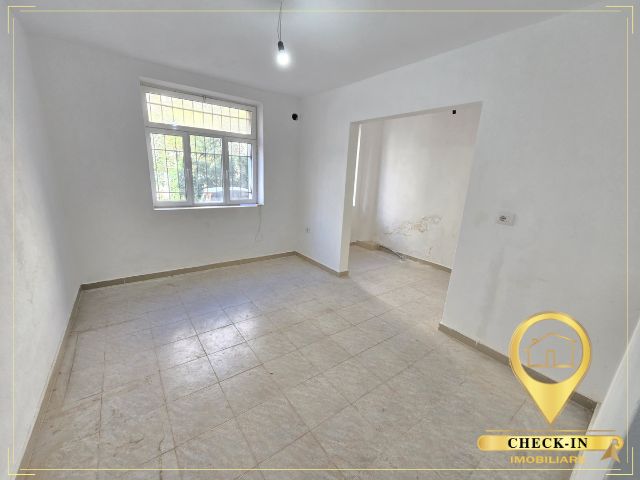 Tirane, jepet me qera apartament 1+1+Aneks+Ballkon Kati 0, 67 m² 600 € (Xheko Imperial)