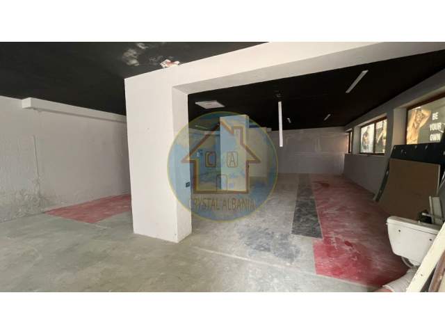 Shqiperi, shitet ambjent biznesi Kati 0, 181 m² 162.900 Euro (Komuna e Parisit)
