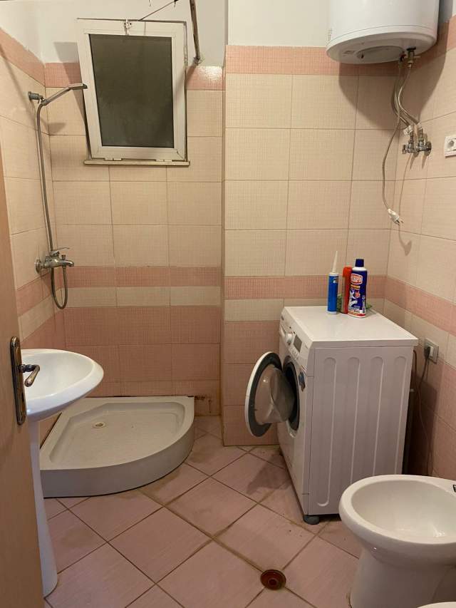 Tirane, jepet me qera apartament 1+1+BLK Kati 7, 66 m² 35.000 Leke (rruga Mikel Maruli)