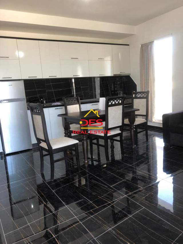 Vlore, shitet apartament 1+1+BLK Kati 1, 82 m² 1.550 Euro/m2 (Vlore,Radhime)