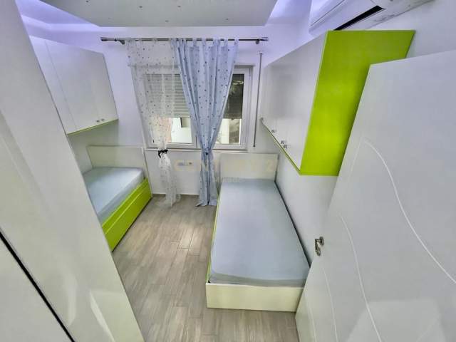 Tirane, jepet me qera apartament 2+1+A+BLK Kati 1, 600 Euro