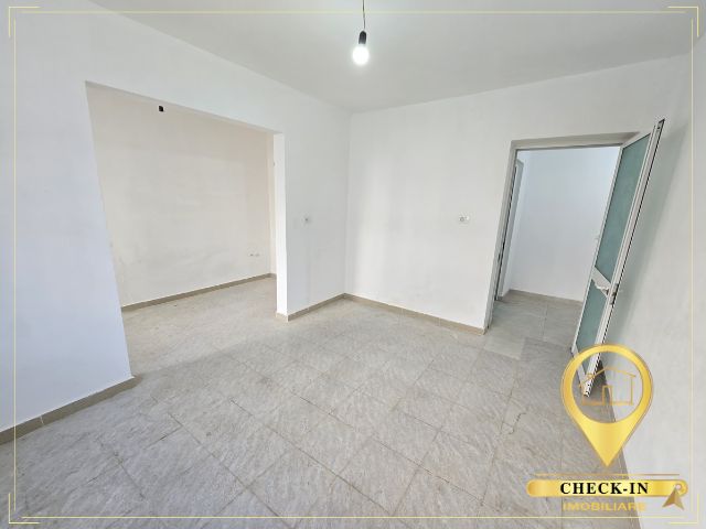 Tirane, jepet me qera apartament 1+1+Aneks+Ballkon Kati 0, 67 m² 600 € (Xheko Imperial)
